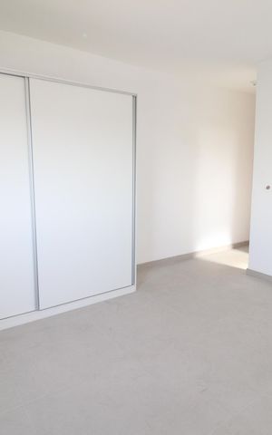 Casa de condomínio para alugar com 250m², 3 quartos e 4 vagasSuíte 3