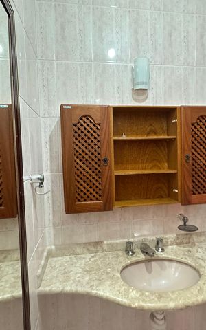 Casa à venda com 155m², 2 quartos e 2 vagasBanheiro