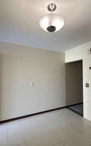 Casa à venda com 155m², 2 quartos e 2 vagasCozinha