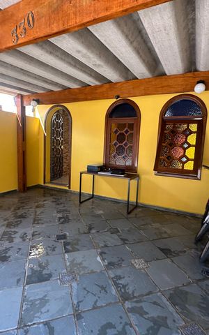 Casa à venda com 155m², 2 quartos e 2 vagasGaragem