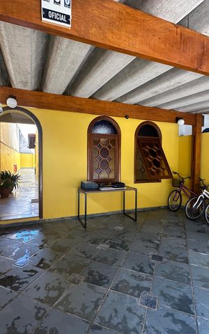 Casa à venda com 155m², 2 quartos e 2 vagasGaragem