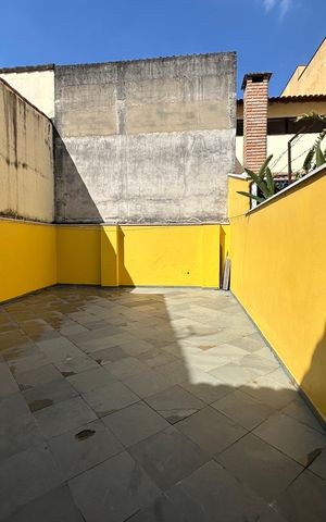 Casa à venda com 155m², 2 quartos e 2 vagasQuintal