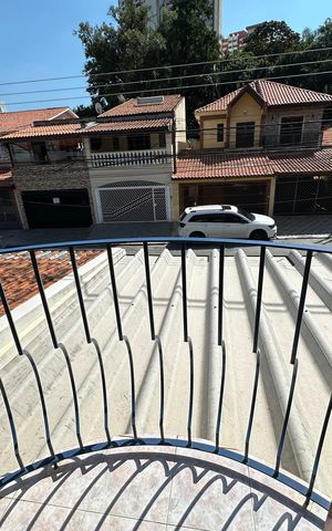 Casa à venda com 155m², 2 quartos e 2 vagasVaranda