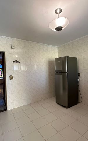 Casa à venda com 155m², 2 quartos e 2 vagasCozinha