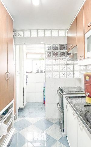 Apartamento à venda com 58m², 2 quartos e 1 vaga Apartamento à venda com 58m², 2 quartos e 1 vagaCozinha