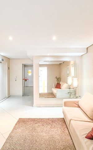 Apartamento à venda com 58m², 2 quartos e 1 vaga Apartamento à venda com 58m², 2 quartos e 1 vagaHall social