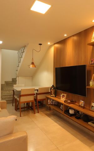 Apartamento à venda com 86m², 2 quartos e 1 vagaSala