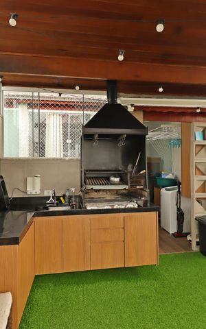 Apartamento à venda com 86m², 2 quartos e 1 vagaÁrea Gourmet