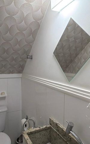 Casa à venda com 160m², 3 quartos e 4 vagas Casa à venda com 160m², 3 quartos e 4 vagasLavabo