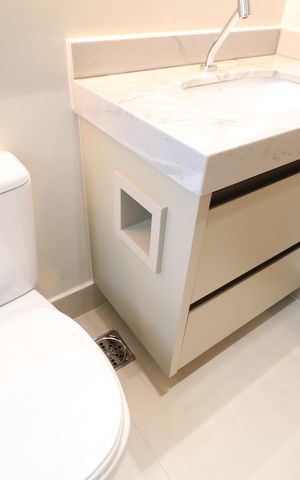 Apartamento para alugar com 86m², 2 quartos e 2 vagasBanheiro do Quarto 2