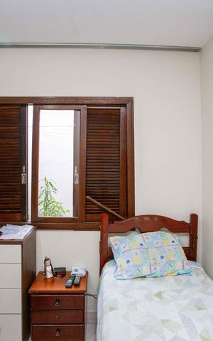 Casa à venda com 200m², 3 quartos e 2 vagasQuarto 3