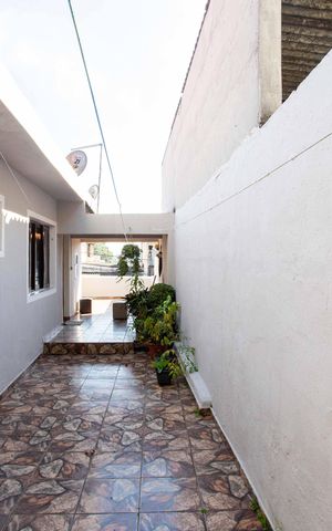 Casa à venda com 200m², 3 quartos e 2 vagasQuintal