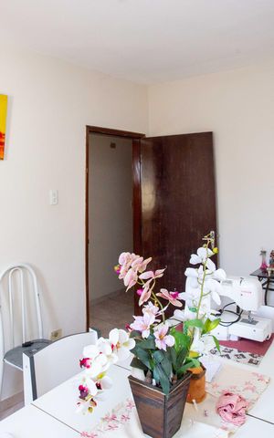Casa à venda com 200m², 3 quartos e 2 vagasQuarto 1