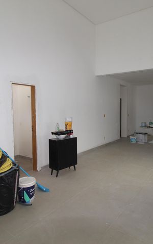 Casa de condomínio para alugar com 265m², 3 quartos e 4 vagasSala