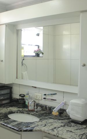 Casa para alugar com 250m², 3 quartos e 8 vagasBanheiro da Suíte 