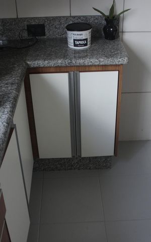 Casa para alugar com 250m², 3 quartos e 8 vagasCozinha 