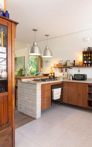 Apartamento para alugar com 130m², 3 quartos e 2 vagas Apartamento para alugar com 130m², 3 quartos e 2 vagasCozinha