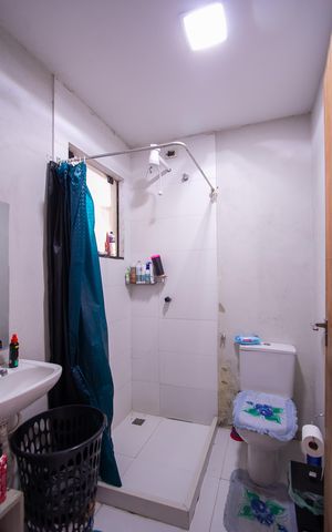 Casa de condomínio à venda com 150m², 3 quartos e 1 vaga Casa de condomínio à venda com 150m², 3 quartos e 1 vagaBanheiro Social