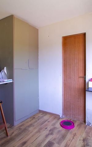 Casa de condomínio à venda com 150m², 3 quartos e 1 vaga Casa de condomínio à venda com 150m², 3 quartos e 1 vagaSuíte 2
