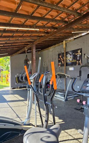 Casa de condomínio à venda com 150m², 3 quartos e 1 vaga Casa de condomínio à venda com 150m², 3 quartos e 1 vagaÁrea comum - Academia