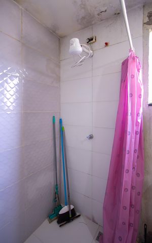 Casa de condomínio à venda com 150m², 3 quartos e 1 vaga Casa de condomínio à venda com 150m², 3 quartos e 1 vagaBanheiro das Suítes 2 e 3