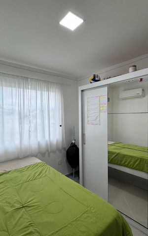 Casa de condomínio à venda com 180m², 4 quartos e 2 vagas Casa de condomínio à venda com 180m², 4 quartos e 2 vagasSuíte 3