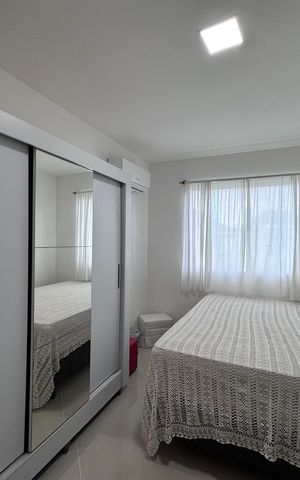 Casa de condomínio à venda com 180m², 4 quartos e 2 vagas Casa de condomínio à venda com 180m², 4 quartos e 2 vagasSuíte 2