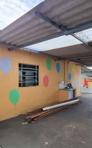 Casa para alugar com 588m², 6 quartos e 25 vagas Casa para alugar com 588m², 6 quartos e 25 vagasquintal