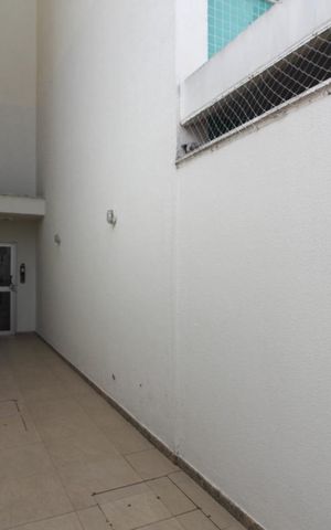 Apartamento à venda com 105m², 3 quartos e 1 vaga Apartamento à venda com 105m², 3 quartos e 1 vagaEntrada