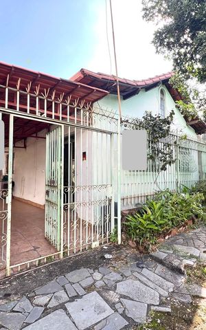 Casa à venda com 360m², 3 quartos e 1 vaga