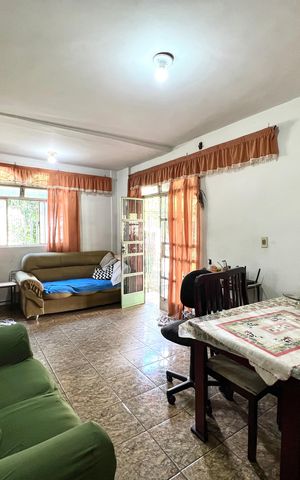 Casa à venda com 360m², 3 quartos e 1 vaga