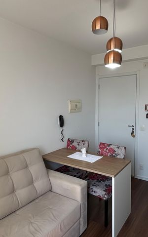Apartamento para alugar com 35m², 2 quartos e 1 vaga Apartamento para alugar com 35m², 2 quartos e 1 vagaSala