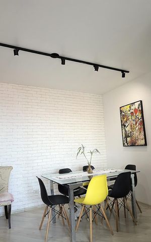 Apartamento à venda com 67m², 3 quartos e 1 vaga Apartamento à venda com 67m², 3 quartos e 1 vagaSala