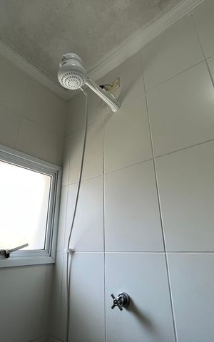 Casa para alugar com 120m², 3 quartos e 3 vagas Casa para alugar com 120m², 3 quartos e 3 vagasBanheiro 2