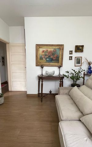 Casa para alugar com 120m², 3 quartos e 3 vagas Casa para alugar com 120m², 3 quartos e 3 vagasSala