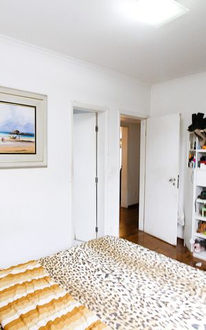 Apartamento à venda com 300m², 4 quartos e 2 vagasQuarto 2 - Suíte