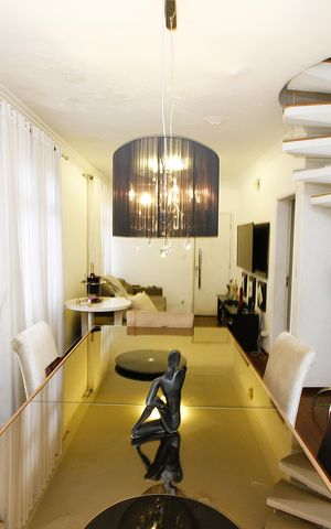 Apartamento à venda com 300m², 4 quartos e 2 vagasSala
