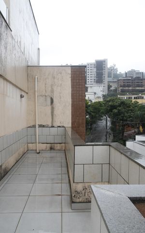 Apartamento à venda com 300m², 4 quartos e 2 vagasCobertura