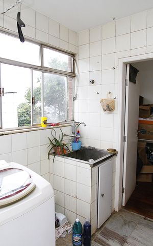 Apartamento à venda com 300m², 4 quartos e 2 vagasÁrea de Serviço