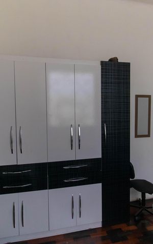 Casa à venda com 250m², 4 quartos e sem vaga Casa à venda com 250m², 4 quartos e sem vagaQuarto 1