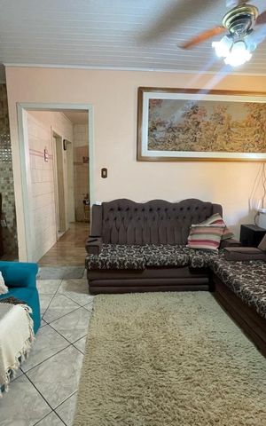 Casa à venda com 80m², 2 quartos e 3 vagas