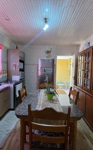 Casa à venda com 80m², 2 quartos e 3 vagas