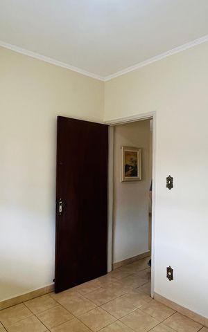 Casa à venda com 151m², 3 quartos e 3 vagas