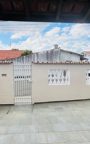 Casa à venda com 151m², 3 quartos e 3 vagas