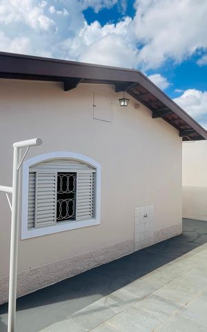 Casa à venda com 151m², 3 quartos e 3 vagas