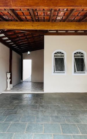 Casa à venda com 151m², 3 quartos e 3 vagas