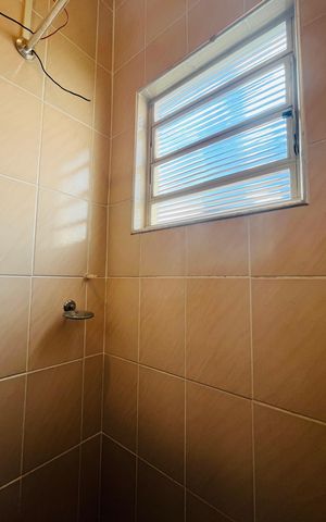 Casa à venda com 151m², 3 quartos e 3 vagas