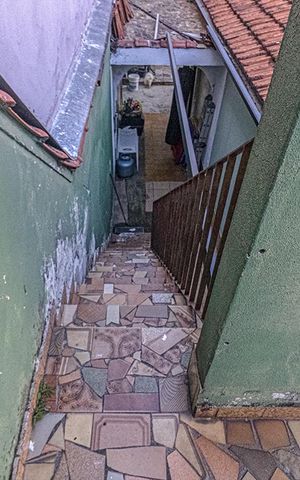 Casa à venda com 398m², 6 quartos e 5 vagas Casa à venda com 398m², 6 quartos e 5 vagasacesso para a área de serviço_2