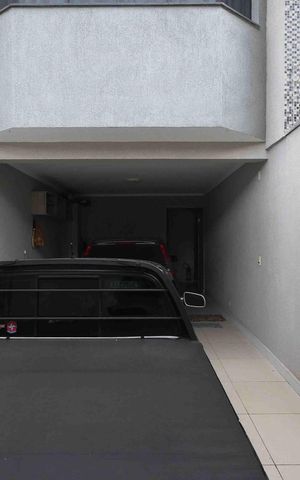 Casa à venda com 140m², 3 quartos e 2 vagas