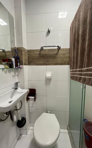 Apartamento à venda com 130m², 3 quartos e 1 vaga Apartamento à venda com 130m², 3 quartos e 1 vagaBanheiro de serviço
